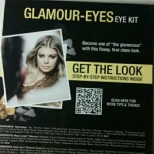 🆕Smoky eye make-up kit by Wet & Wild